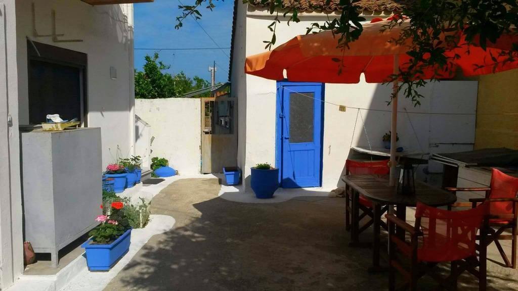 Kostas Studios Apartments - Ενοικιαζόμενα Δωμάτια Με Κουζινάκι Myrina Exterior foto